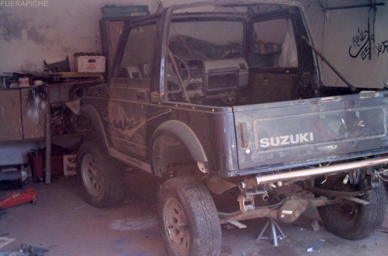 Suzuki Samurai Proto 4x4